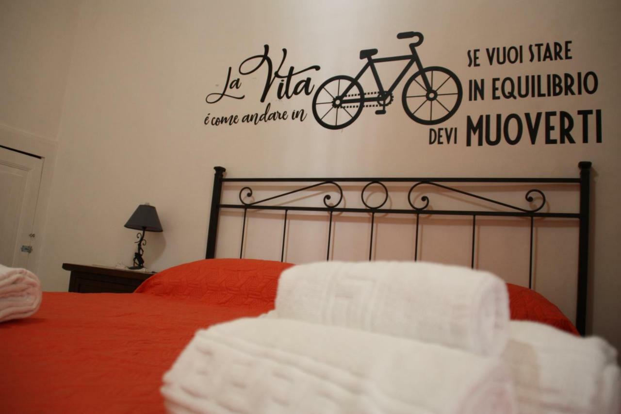 Gaeta Via Indipendenza Bed and Breakfast Exterior foto